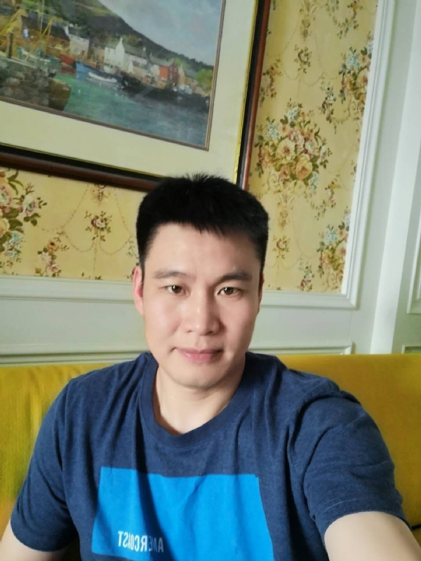 阳光灿烂的第二张照片--绍兴中老年相亲网